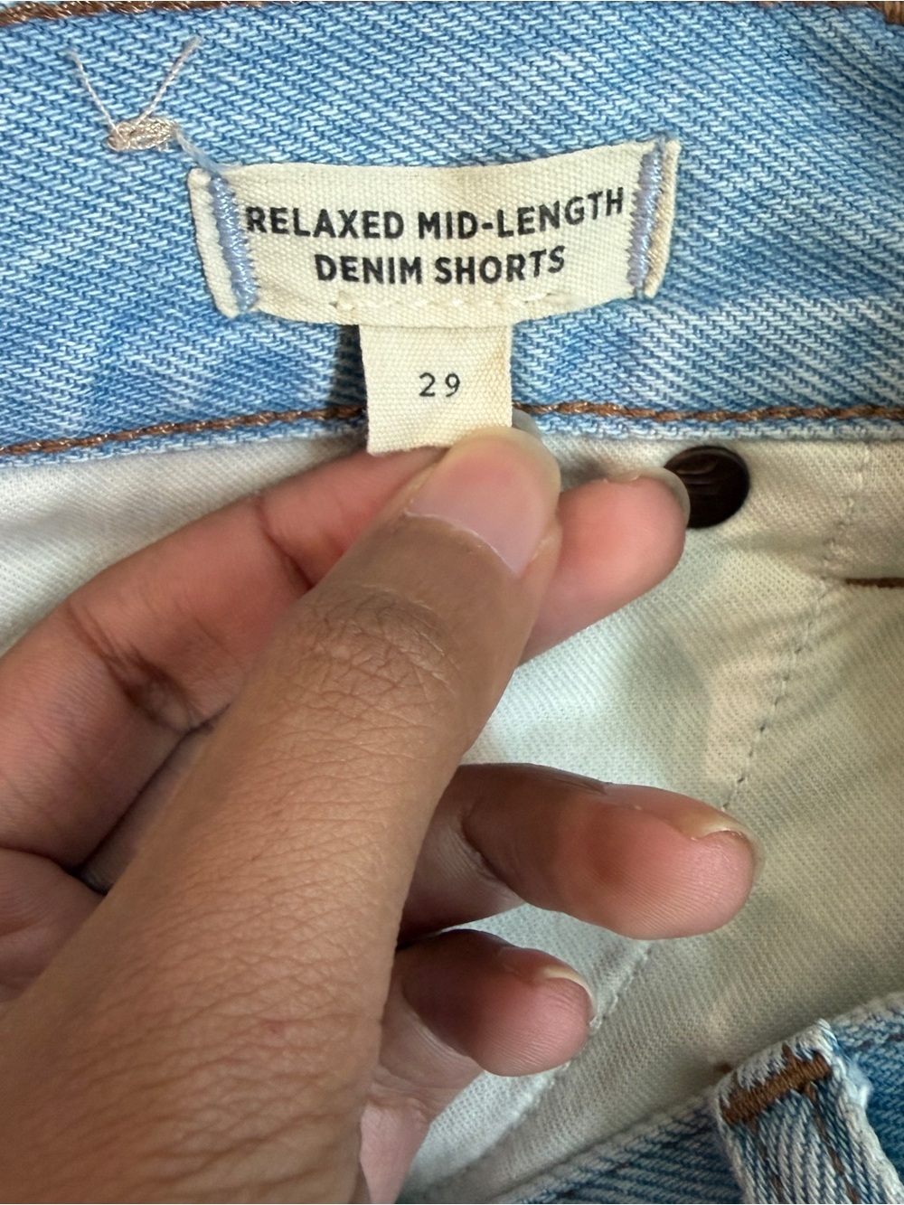 Madewell Relaxed Mid-Length Denim Shorts - Picture 6 of 7
